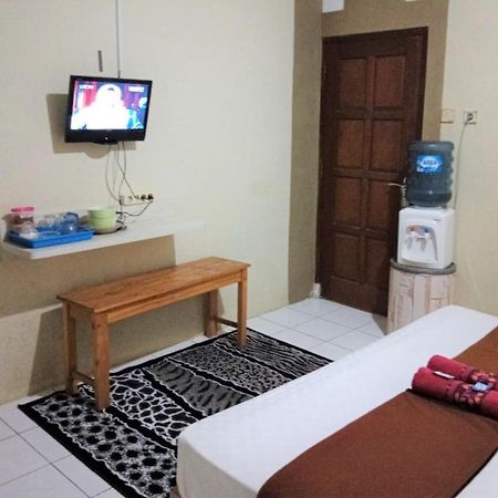 Penginapan Rudi Bantul Bagian luar foto