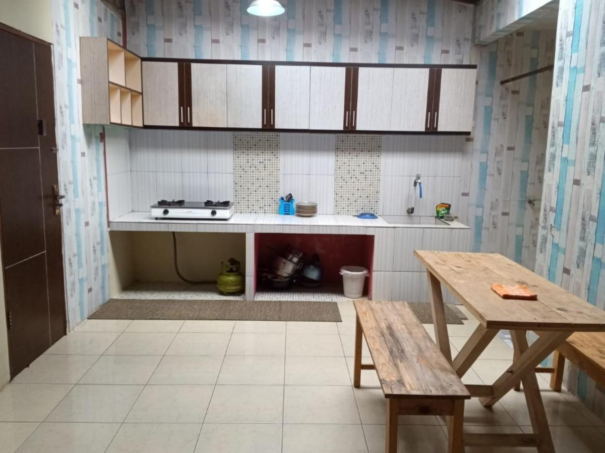 Penginapan Rudi Bantul Bagian luar foto
